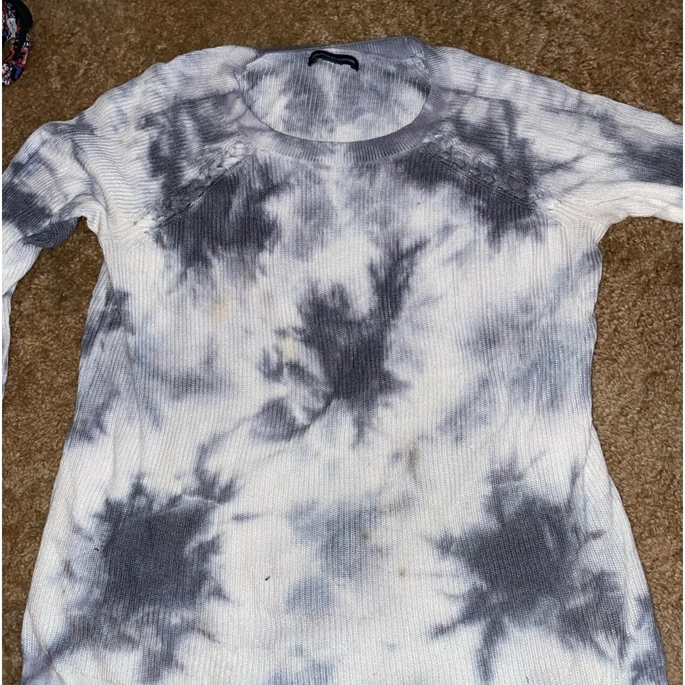 American eagle sweater